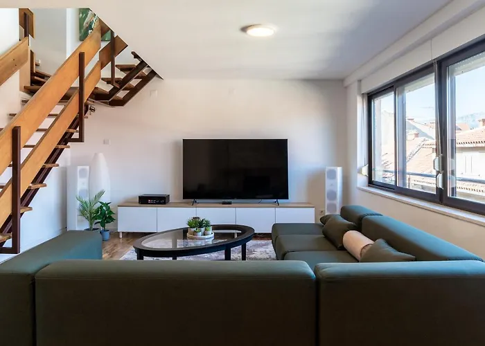 Appartamento Pepper Penthouse - Luxurious Duplex Apartment, 50m From The Bacvice Sand Beach *
