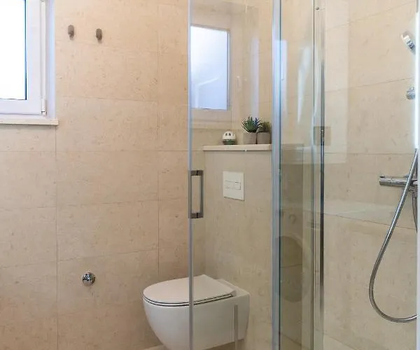 Pepper Penthouse - Luxurious Duplex Apartment, 50m From The Bacvice Sand Beach Appartamento *