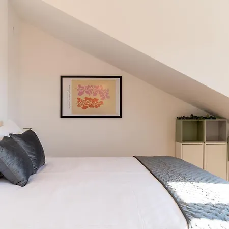 Apartment Pepper Penthouse - Luxurious Duplex Apartment, 50m From The Bacvice Sand Beach *