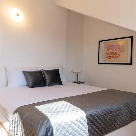 Apartment Pepper Penthouse - Luxurious Duplex Apartment, 50m From The Bacvice Sand Beach *